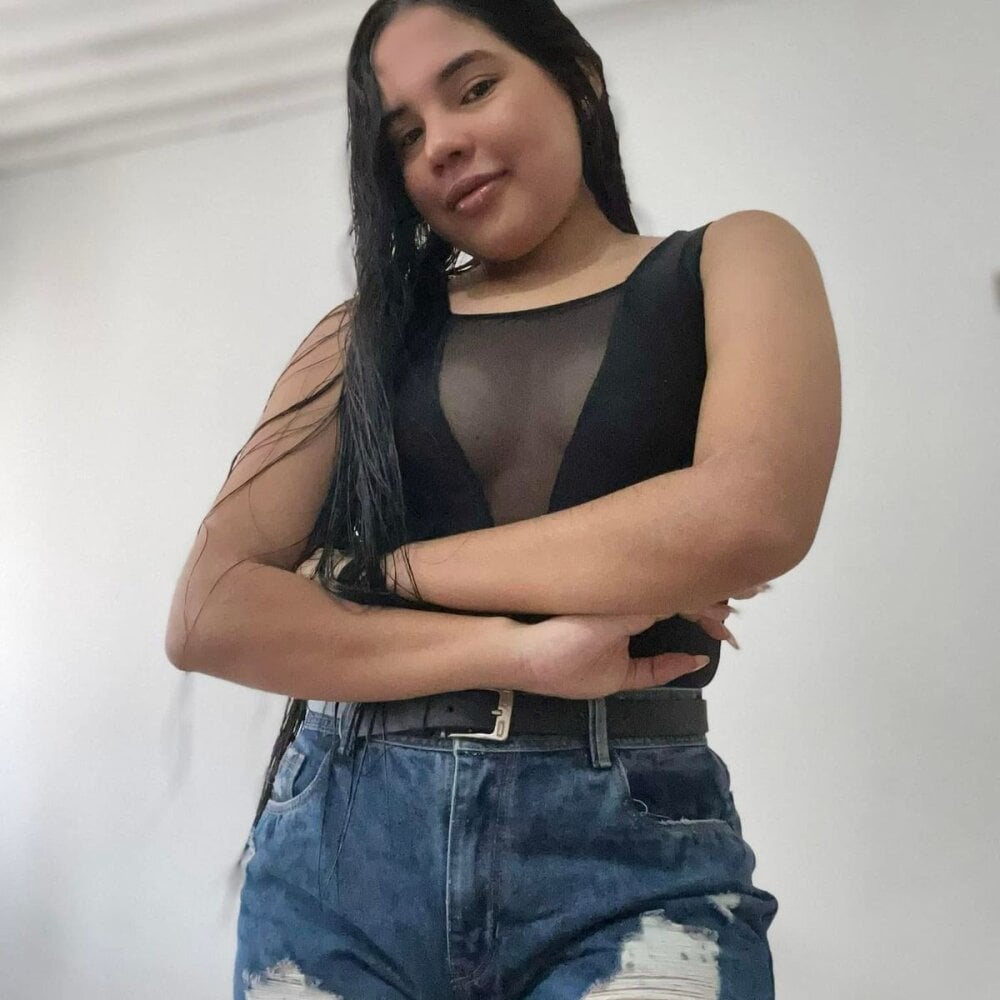 Sienna_Ruby12