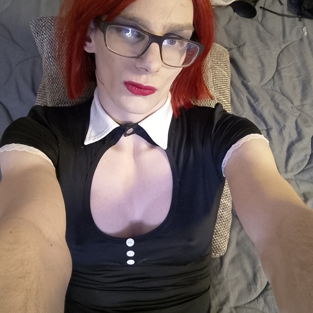 SissyLaura199622