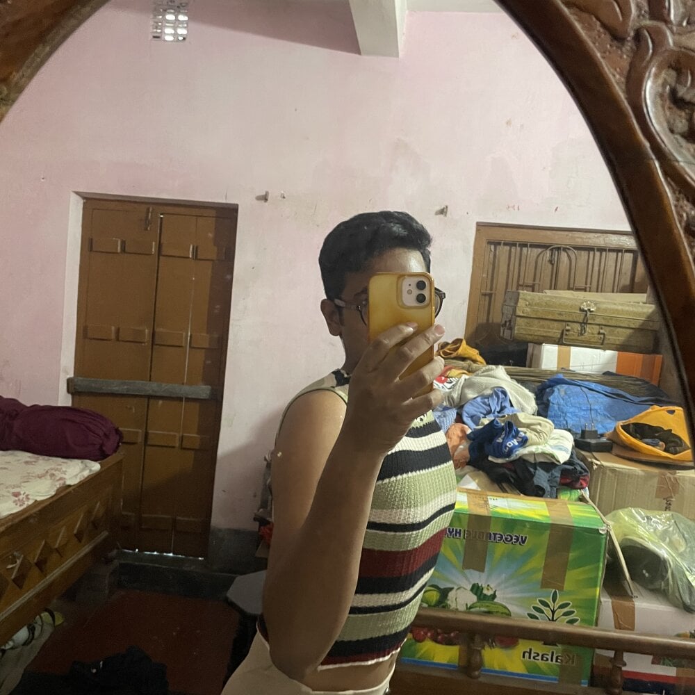 Sissy_saggy