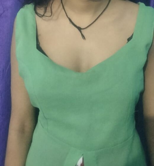 Sonam-sexy