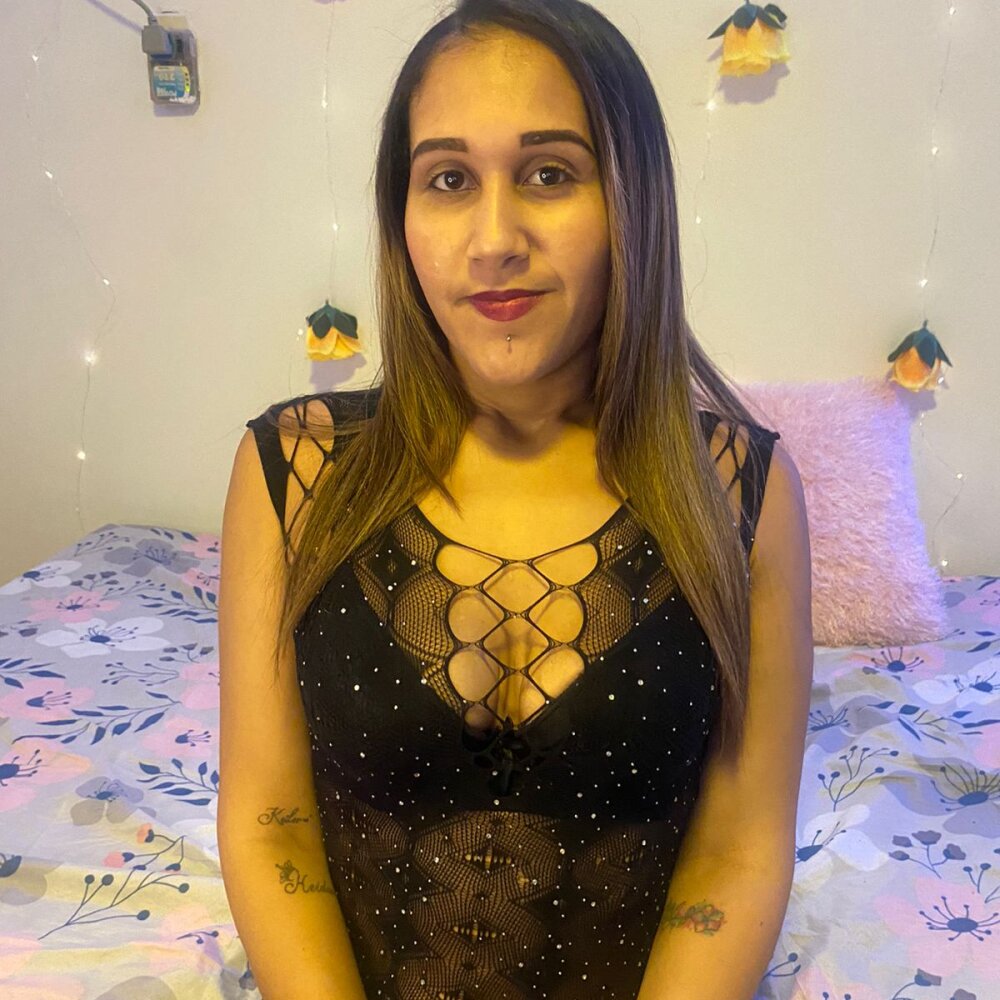 Sophy_Olivares