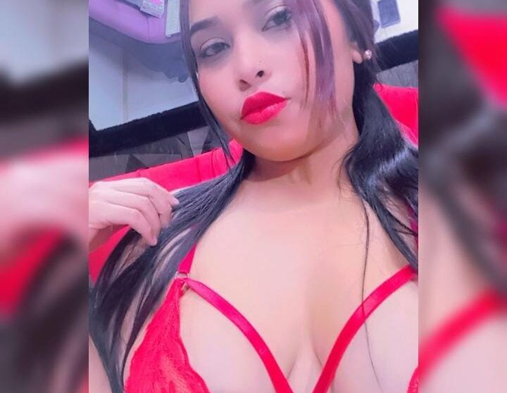 Strella_Hot