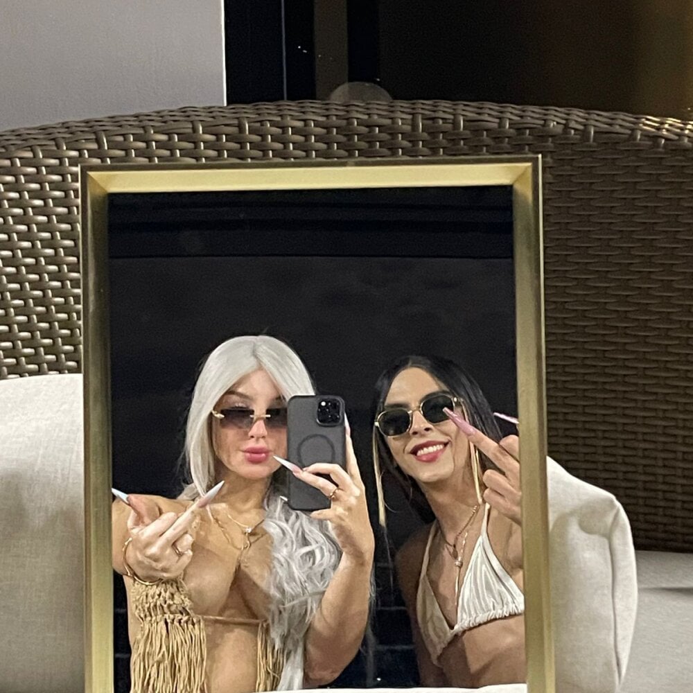 Susi_and_aquaria