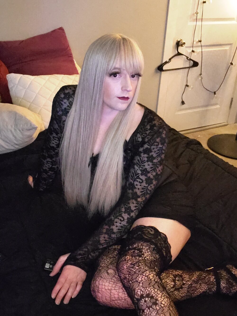 TSRoxanne_Ivory