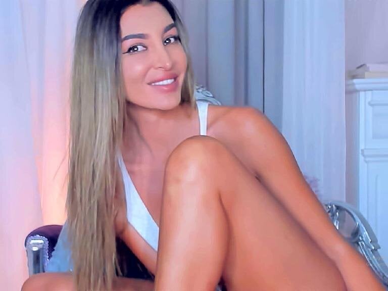 TaniaYvonne