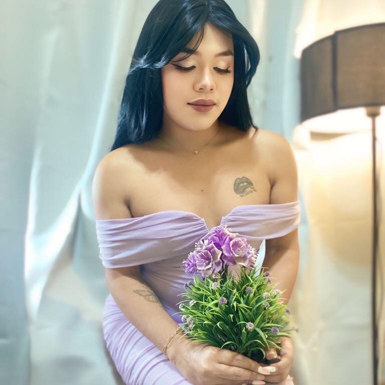 Tastefully_Yoursxx