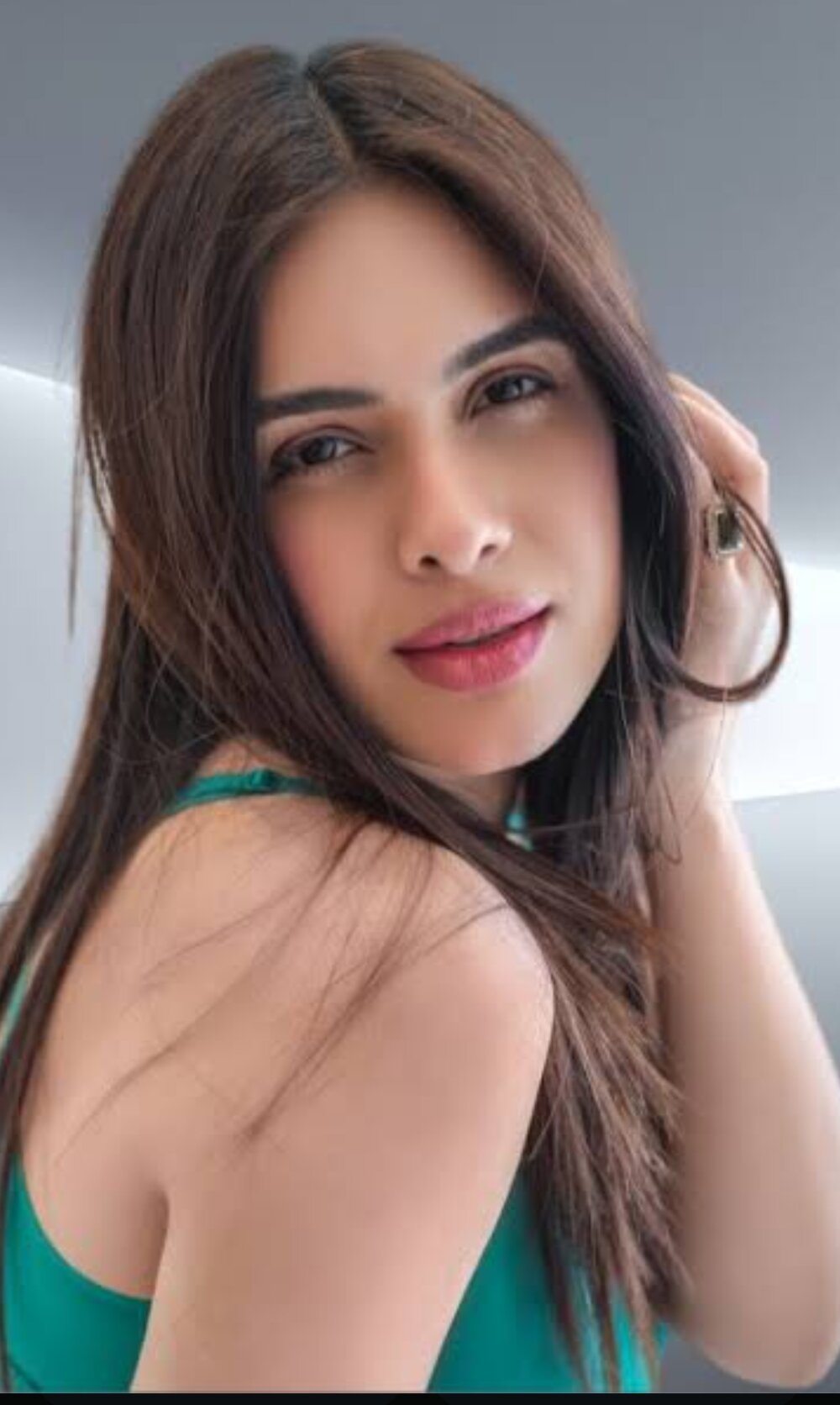 Thanya_Rao