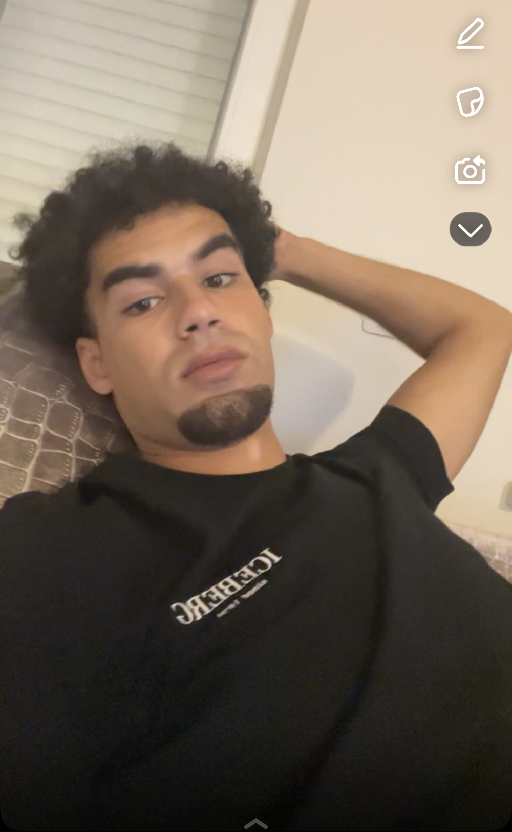 Thegoldenboyyy