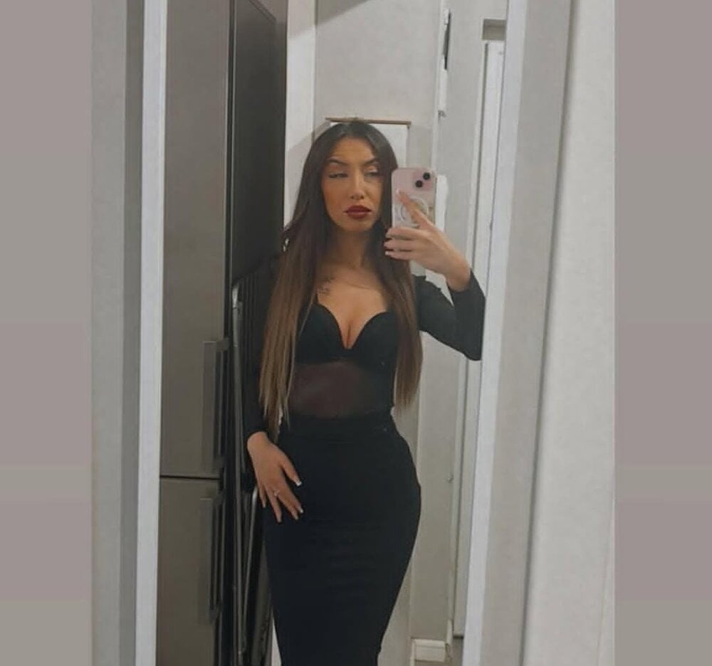 Tight_Betty