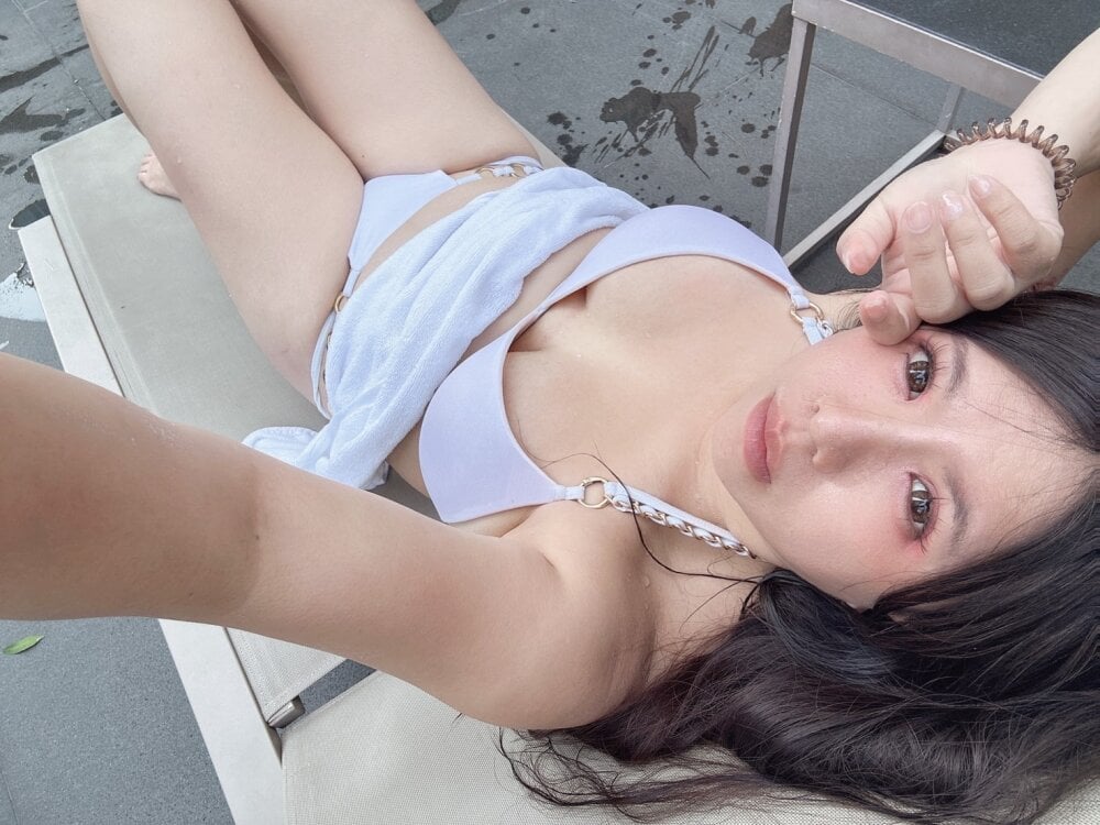 Tw_Nini781027