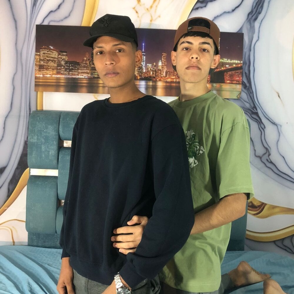 Twinks_Guys1