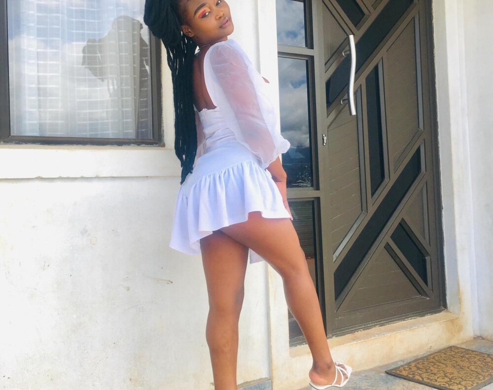 TyraBangsxx