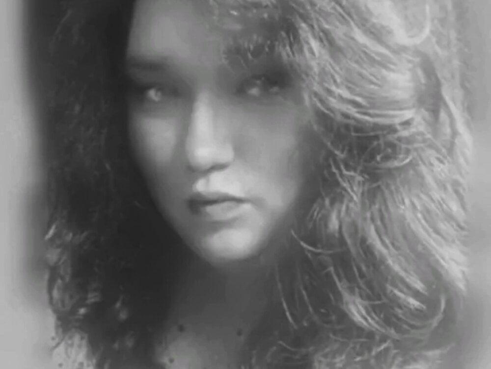 ValentinaBellucci1984