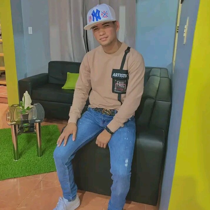 Valentino9_9