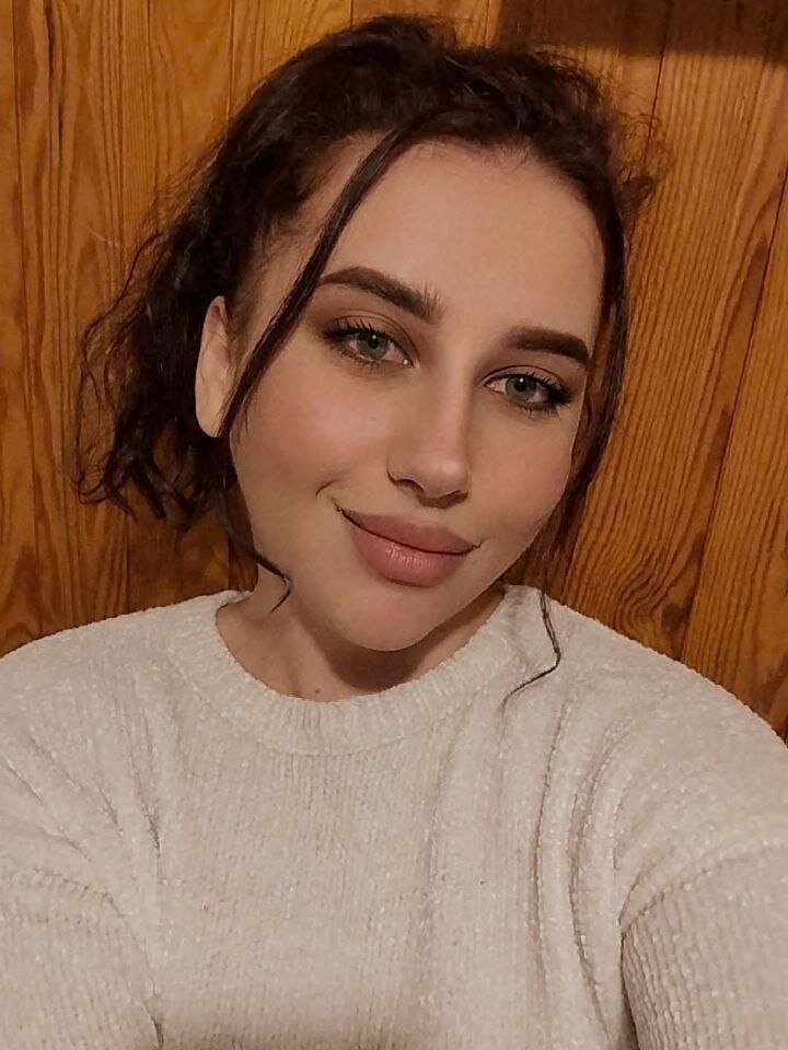 Vikki-mikki099
