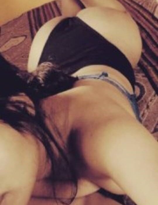 YOUR_GIRLFRND