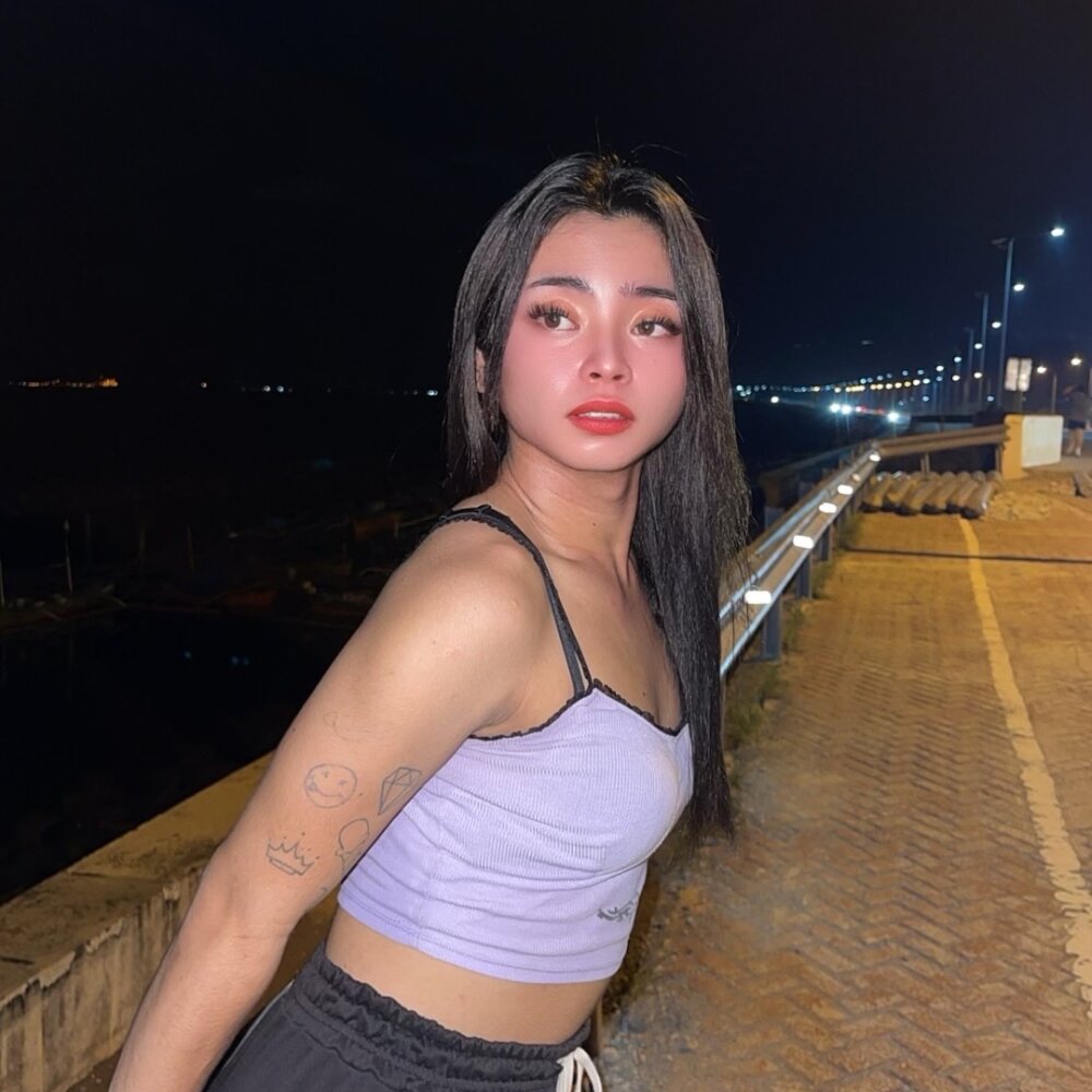 YourHotMenxie18