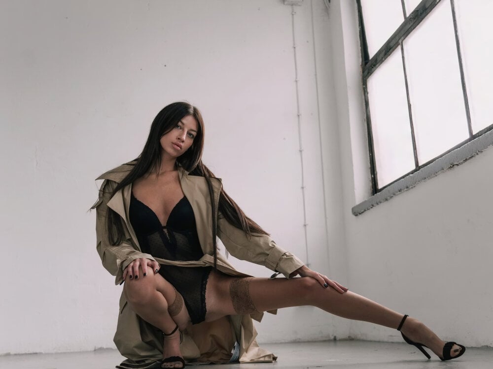 YourJuicyLana