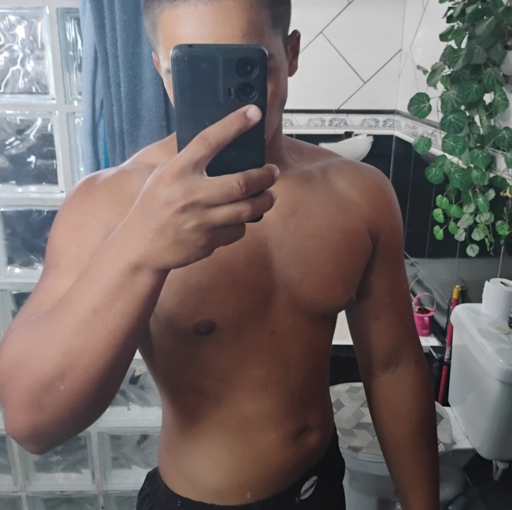YuriJhon4