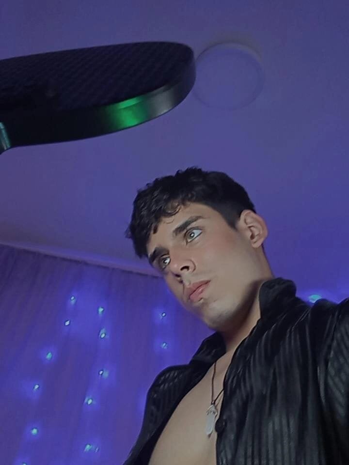 Zeuz_19