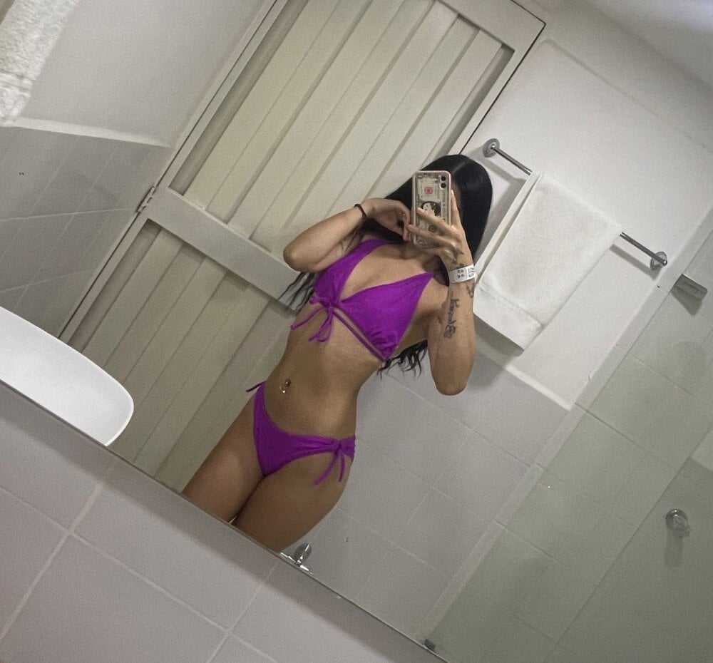 _camila_ortiz