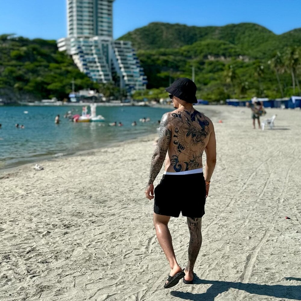 _mrcock