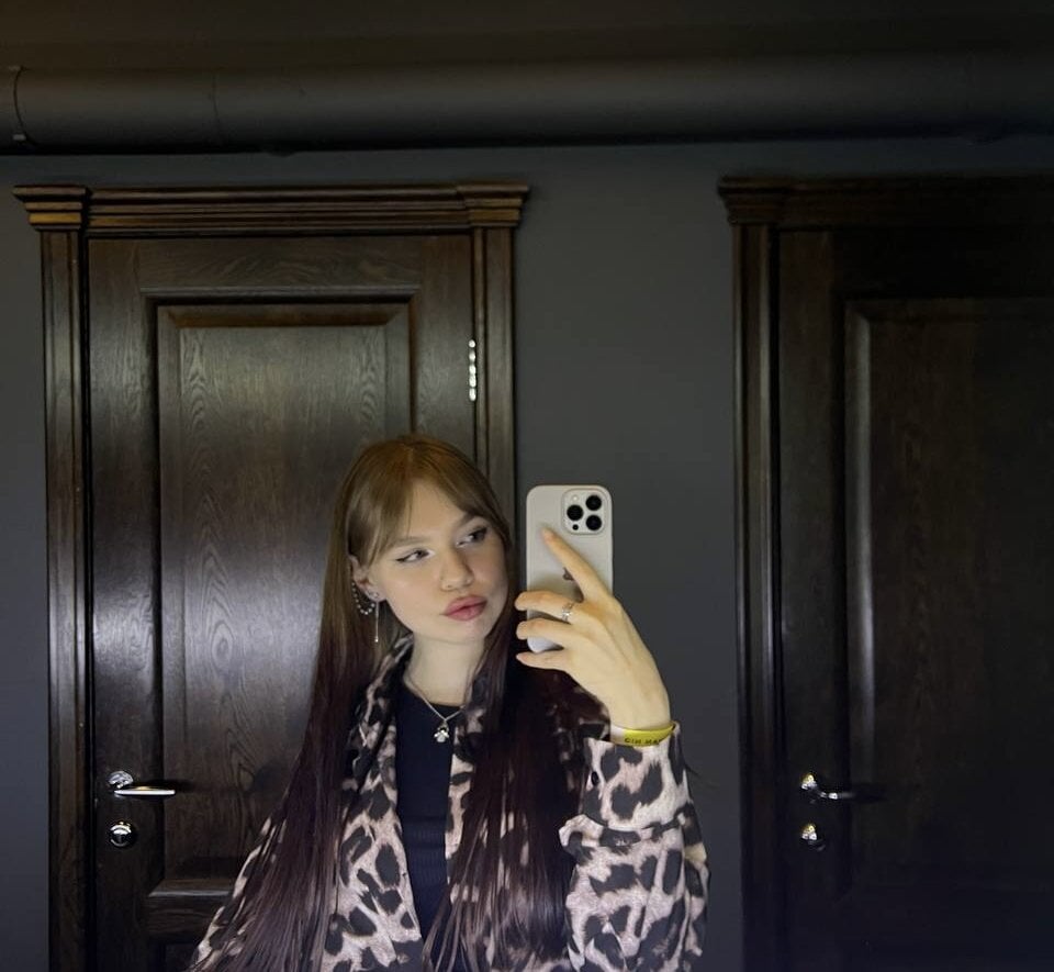 amelia_kiki