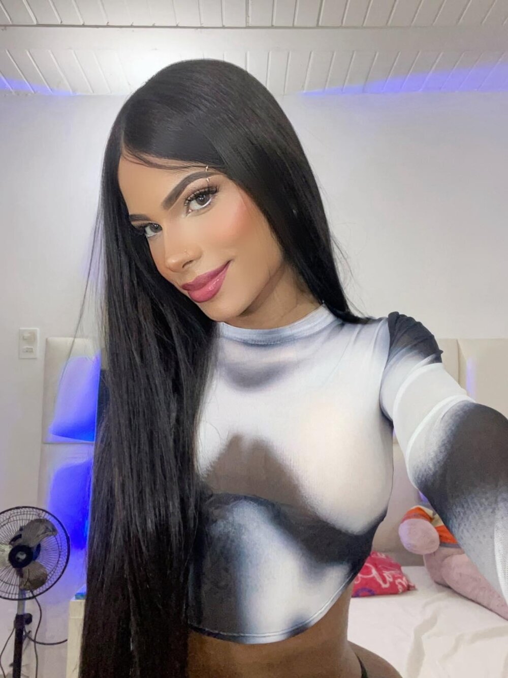amira_big_tits