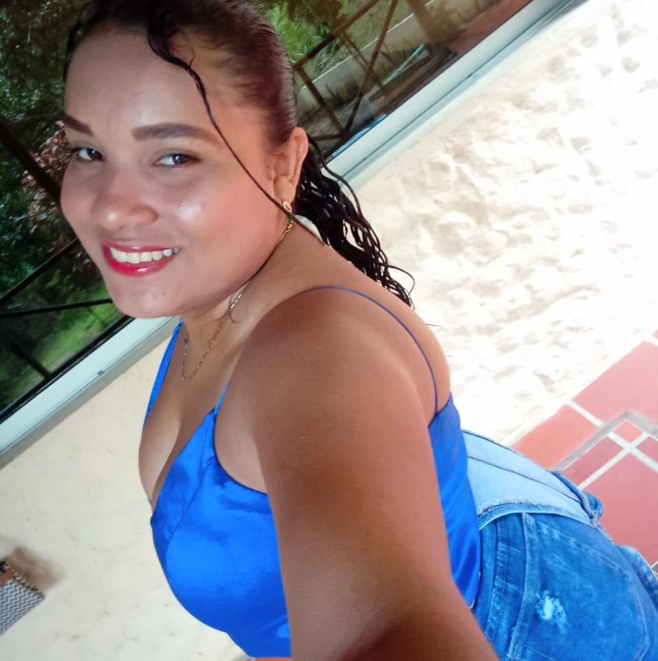 anahi_starr