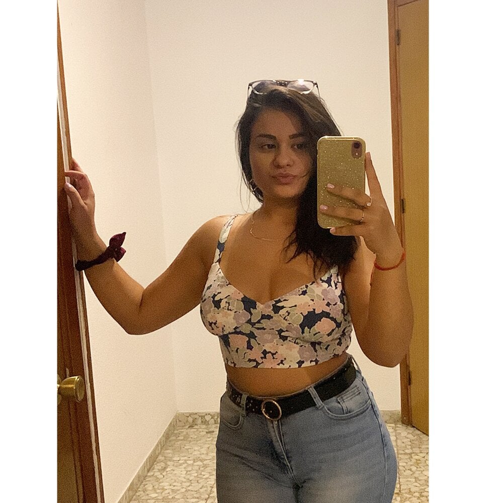 andreea444__