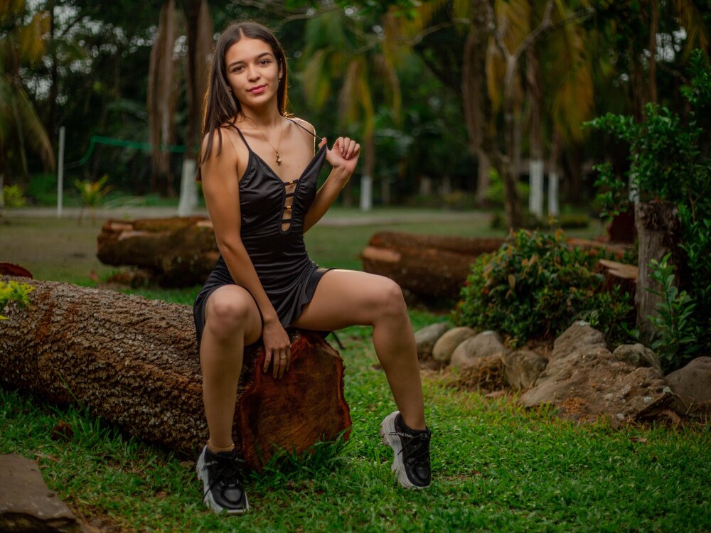 arianasweet20