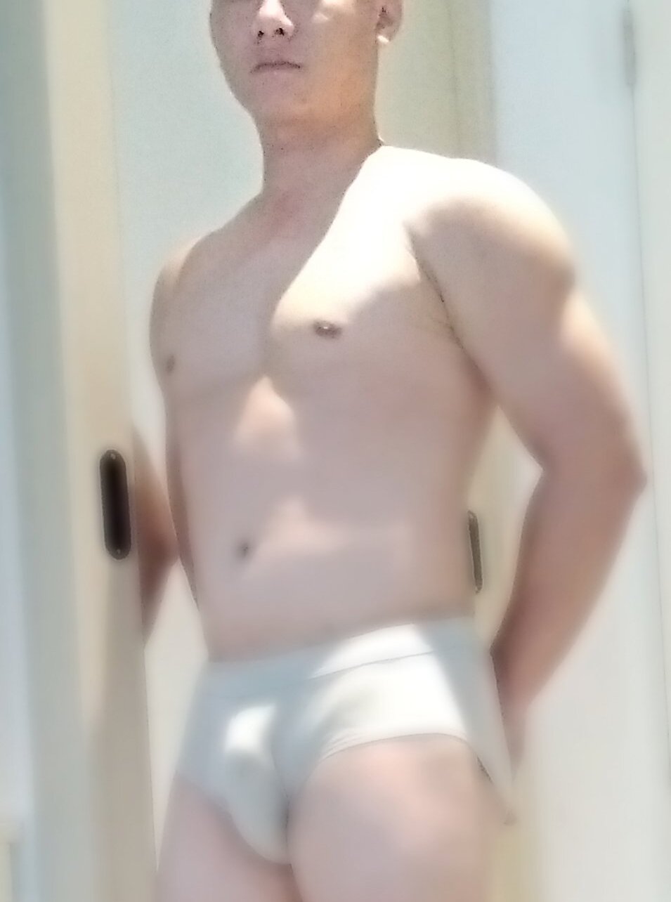 asian_gigolocute86