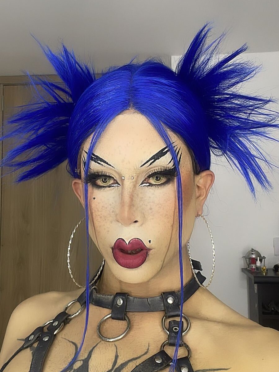 azulawitch666
