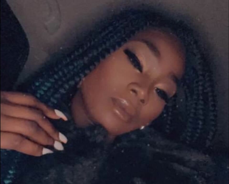 blackbeauty8458