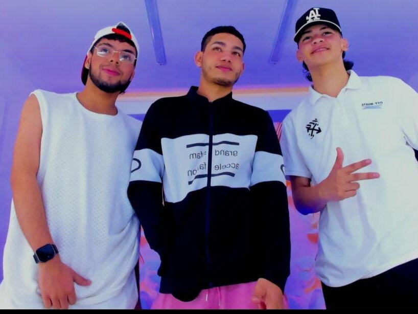 boys_latinos19