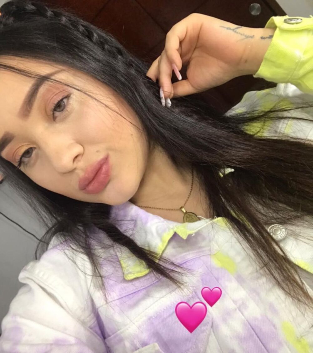 camii-hottie