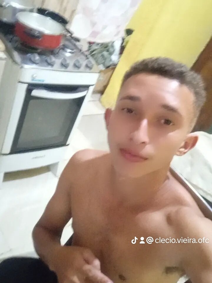 clecio40