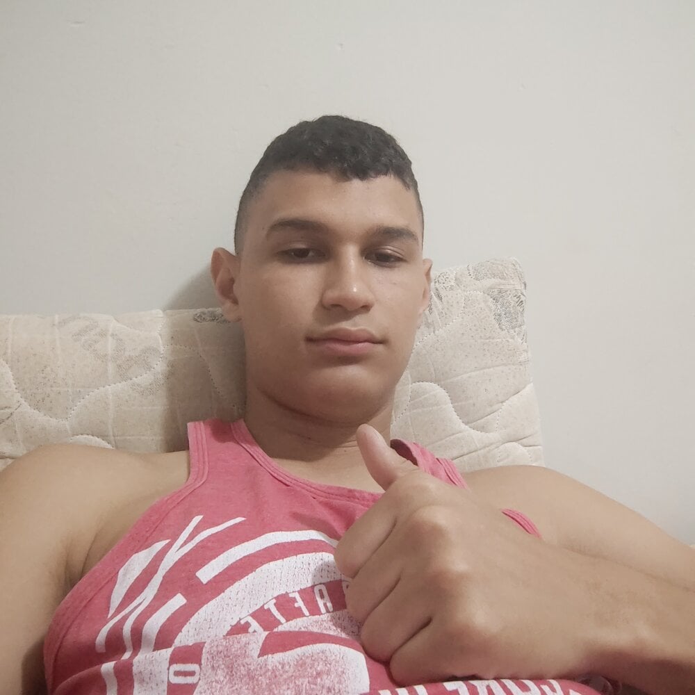 comeputa33