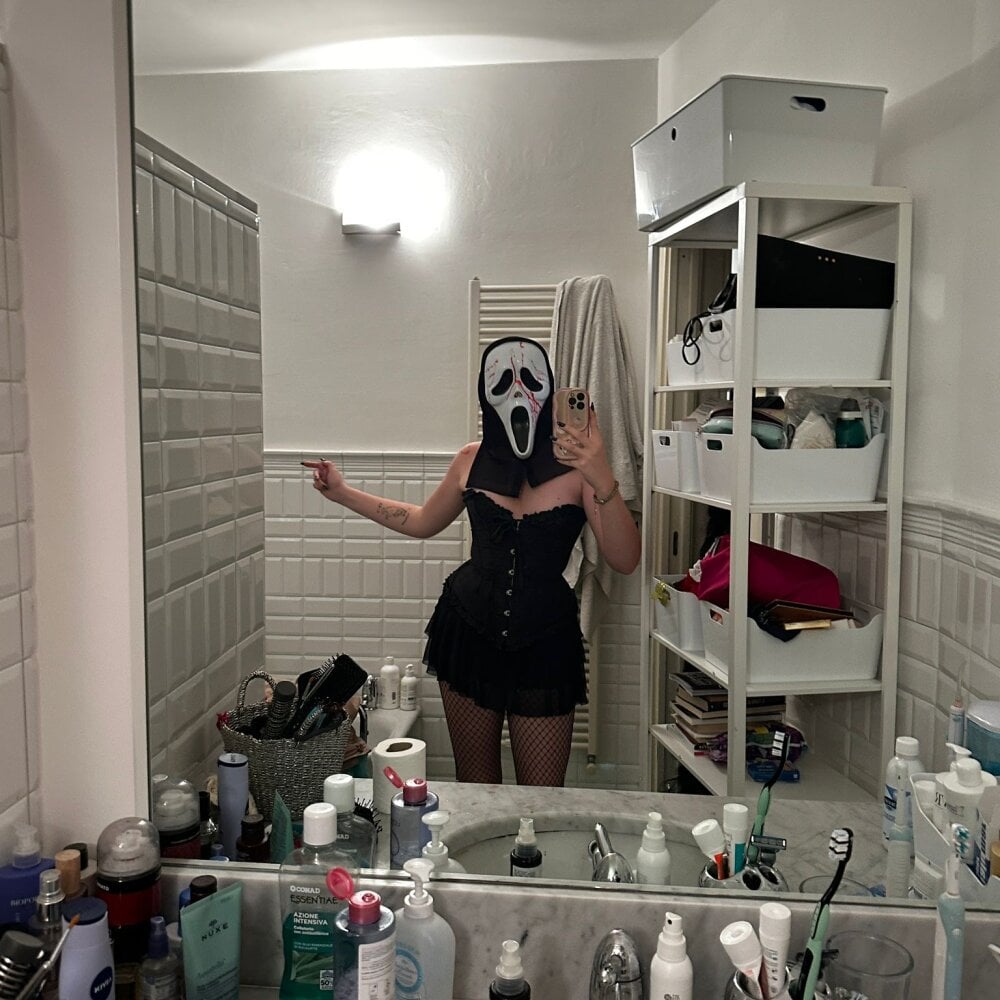 creamycamiwhite
