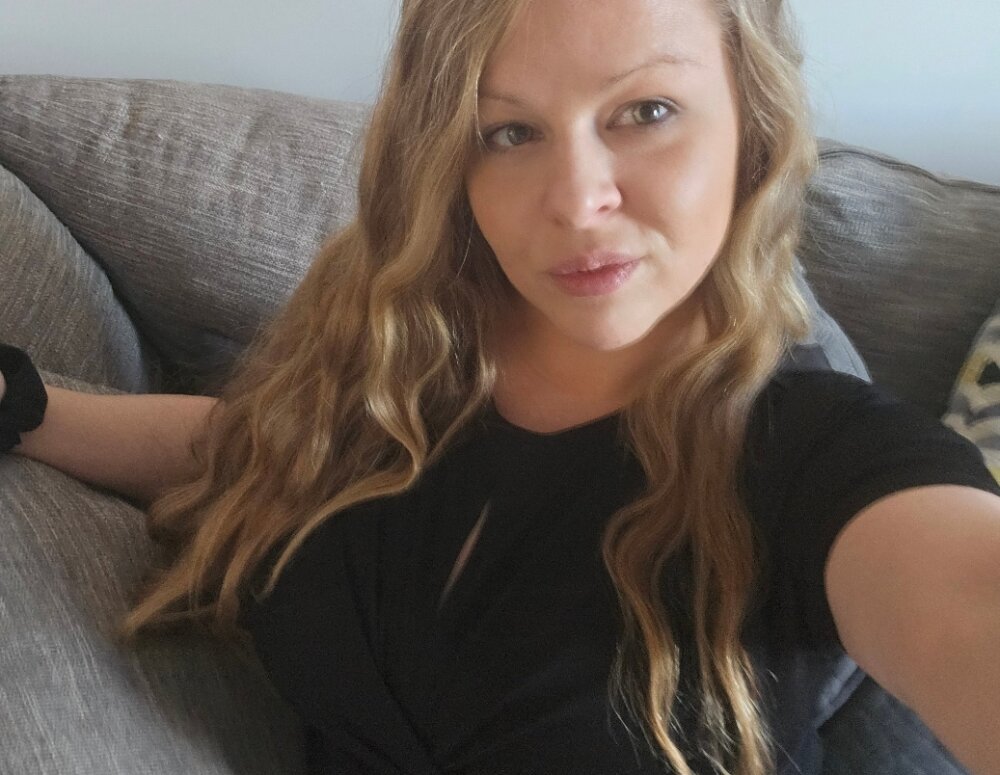 curvyqueb
