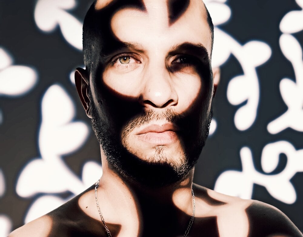 devils_eyes