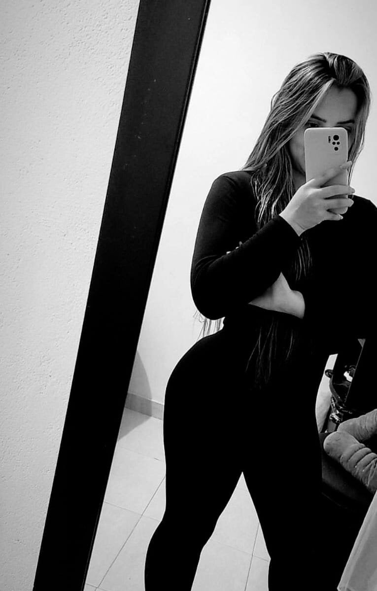 dirty_squirt_molly