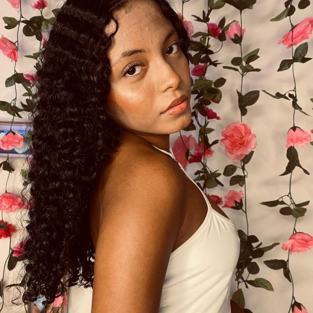 ebony_petite-69
