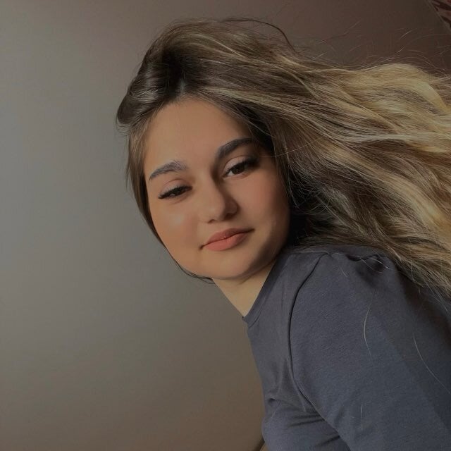 ellieluvureyes