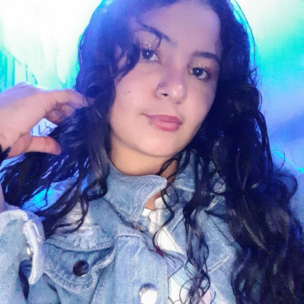 emiasamanta18