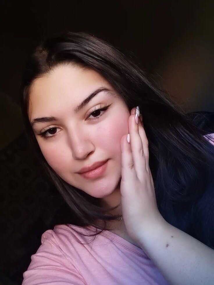 emy_ey