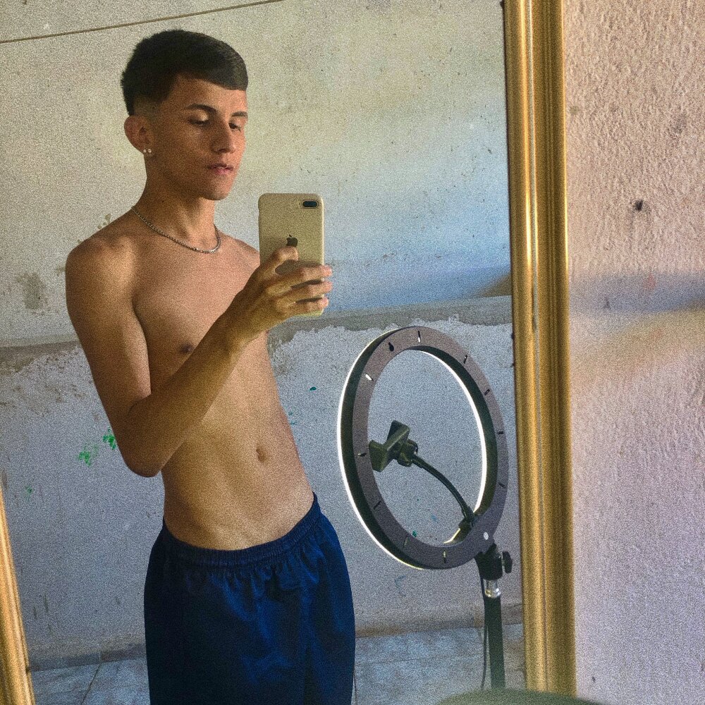 gabrielzinnn18cm