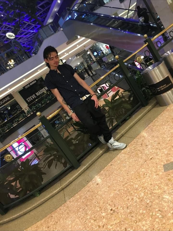 gazzy_cock