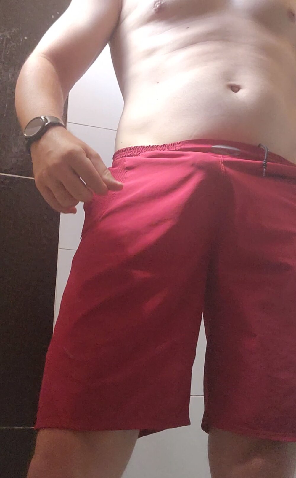 h_2metros_comBarba