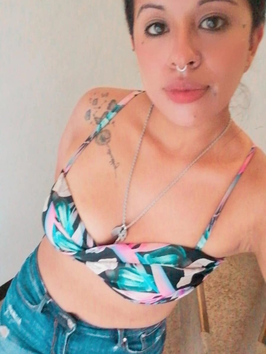 hanna_fox_t